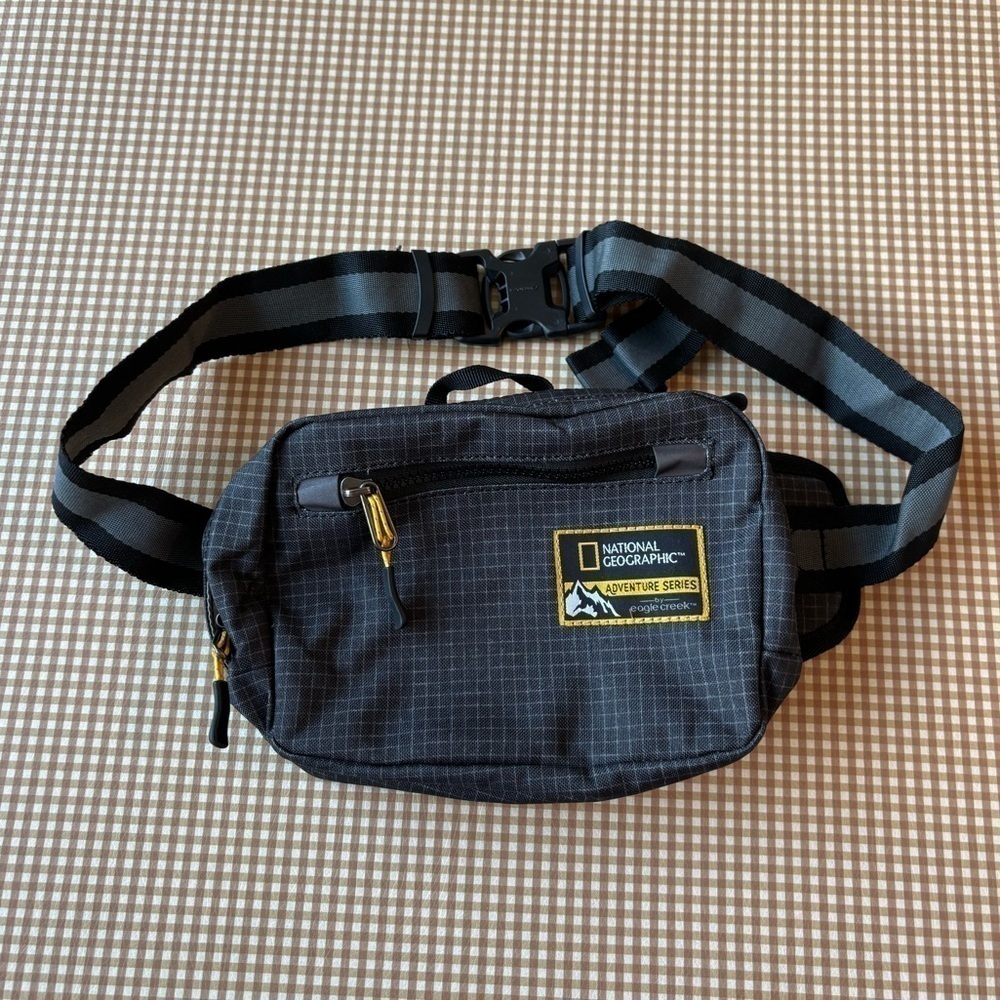 Eagle‎ Creek National Geographic Adventure Series Waist Pack/fanny pack